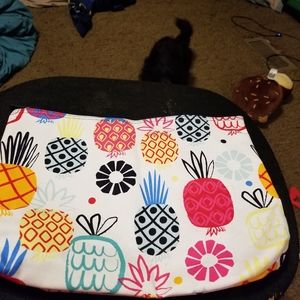 Thirty One large zipper pouch
